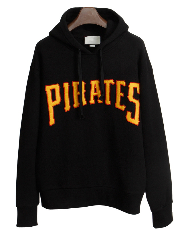 pirates hoodie gucci